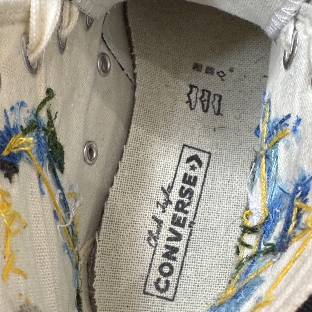Custom embroidered Converse Black Floral women’s  High-Tops worn once - Picture 4 of 5